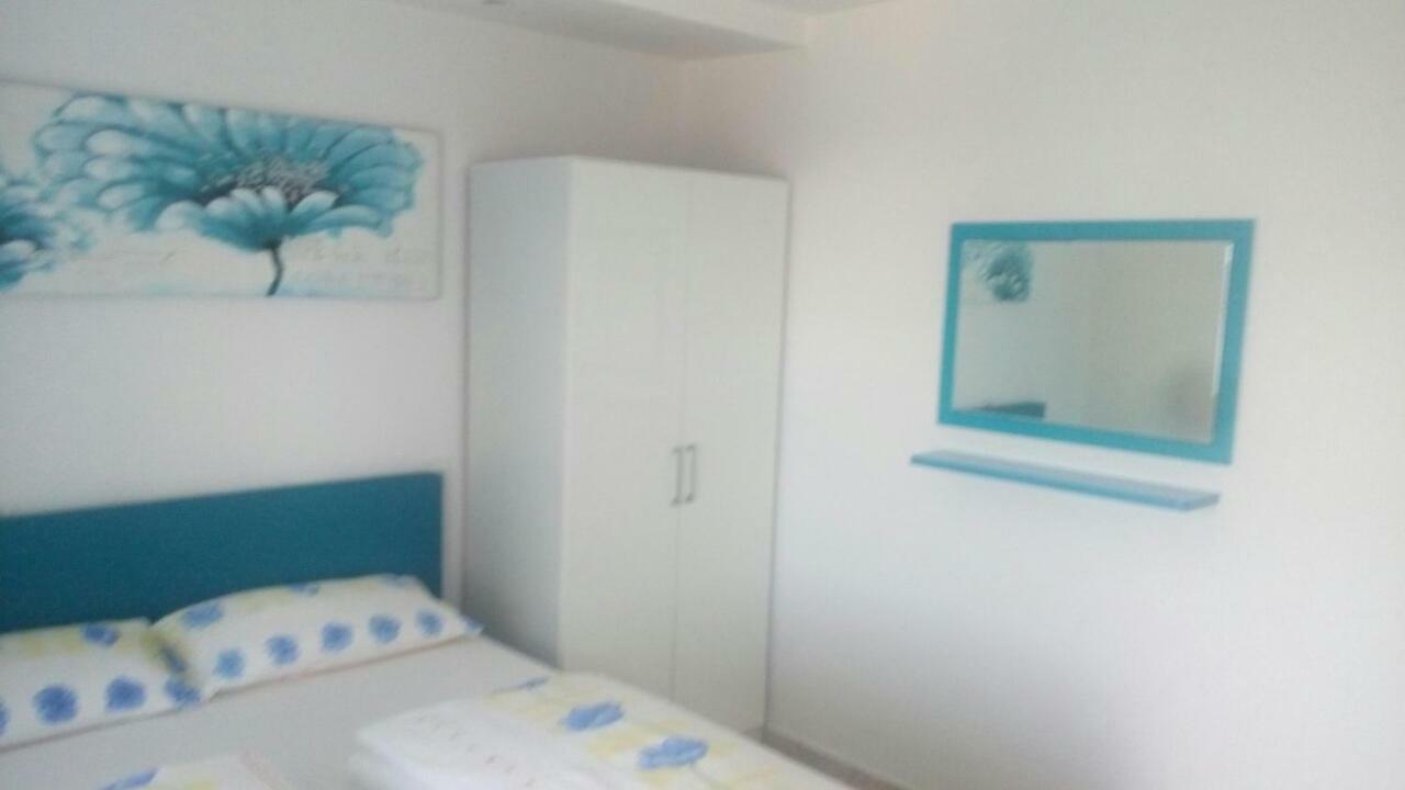 דראמליי Apartments Martic Janja מראה חיצוני תמונה